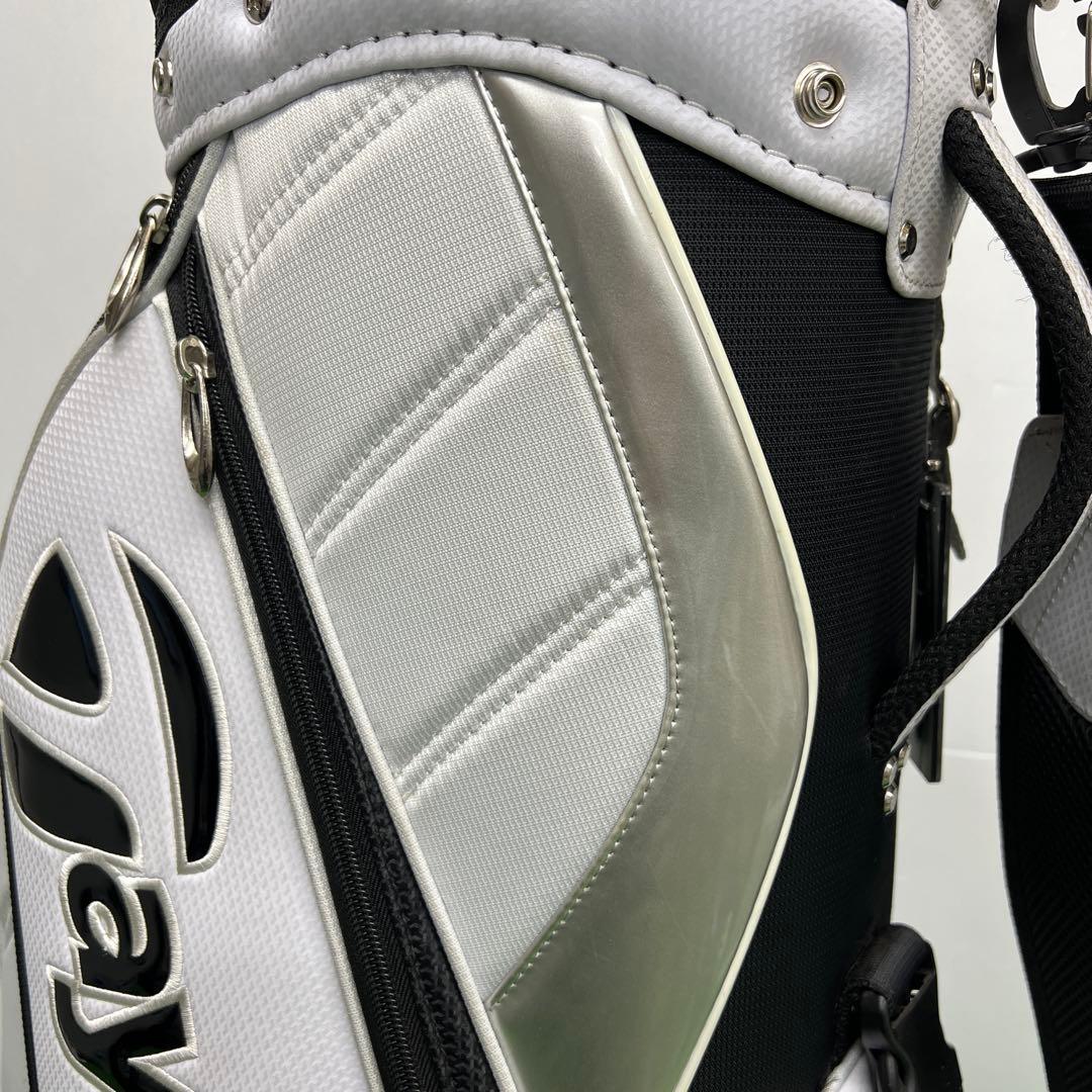 テーラーメイド　TaylorMade　キャディバッグ　ゴルフバック　8インチ　白