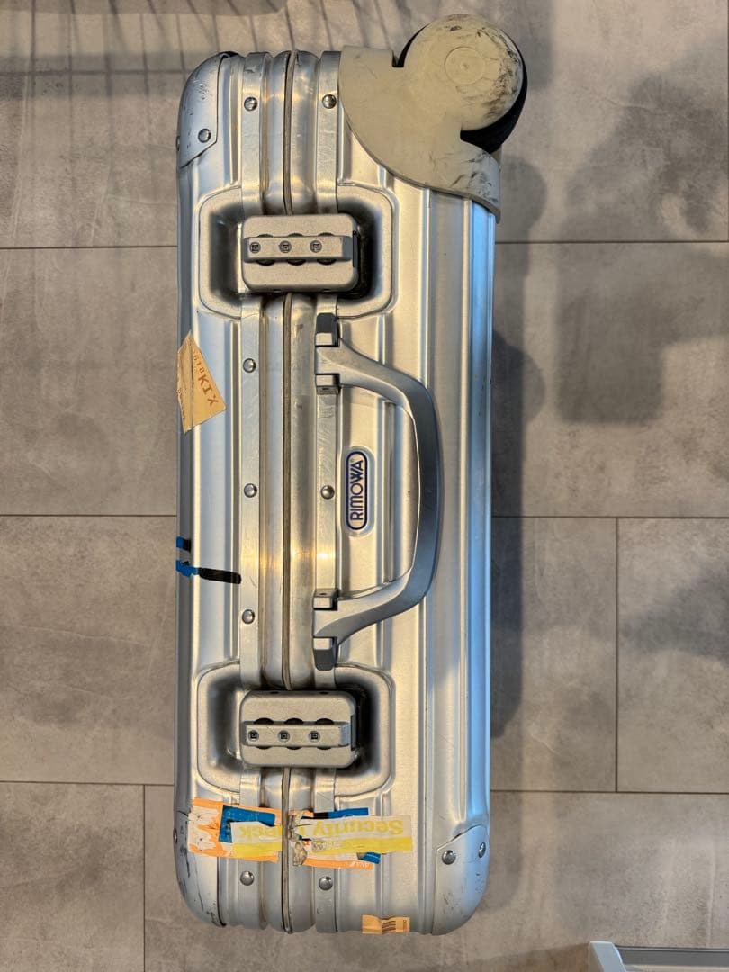 リモワ トパーズ 2輪 32L アルミスーツケース　青ロゴ　機内持込可