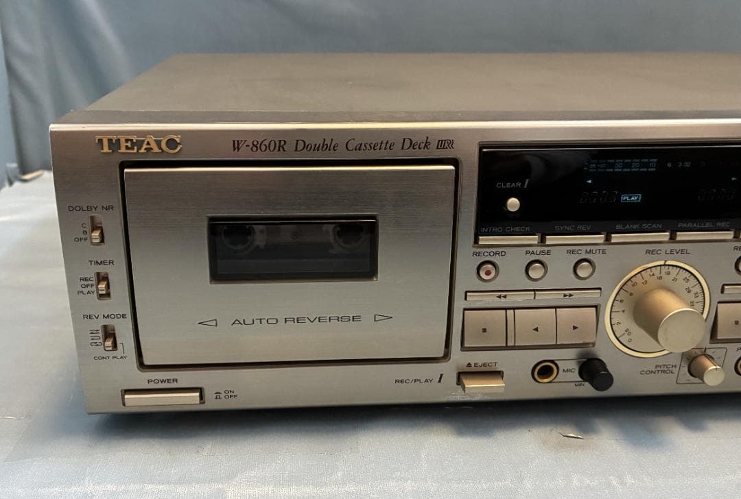 【動作OK！！】ダブルカセットデッキ　TEAC　W-860R　ゴールド