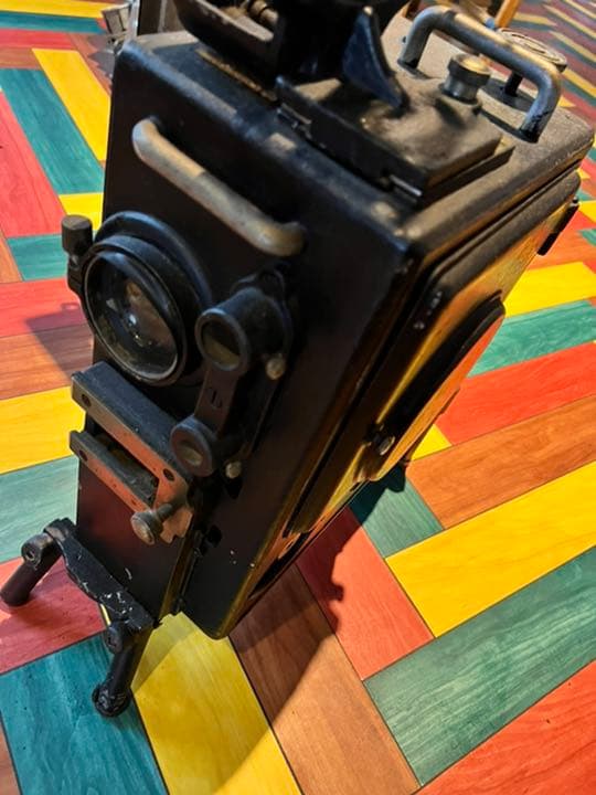 レトロ映写機　150万→50万