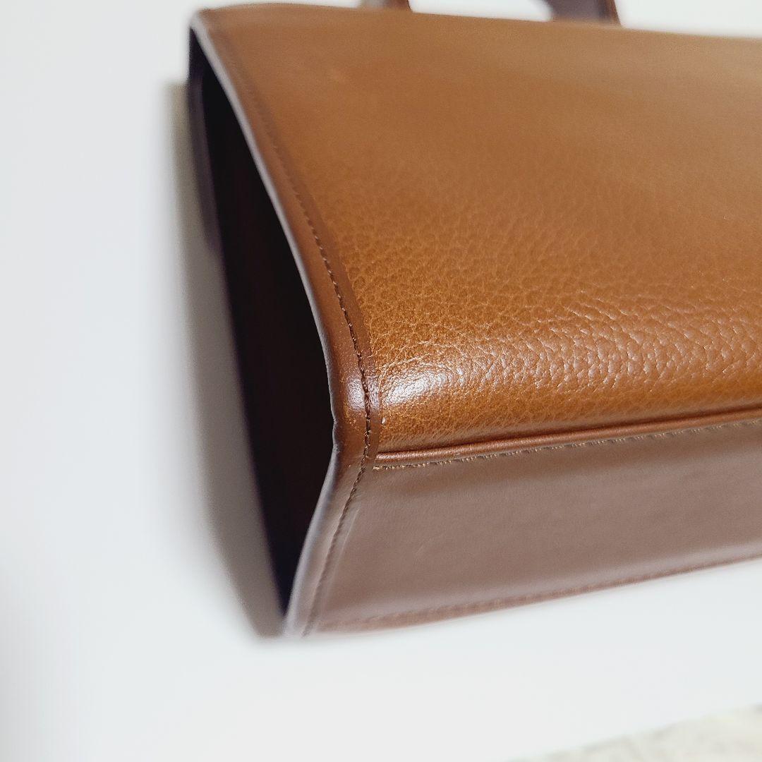 バーバリー ハンドバッグ フォーマルバッグ レザー ロゴ ゴールド金具 チェック