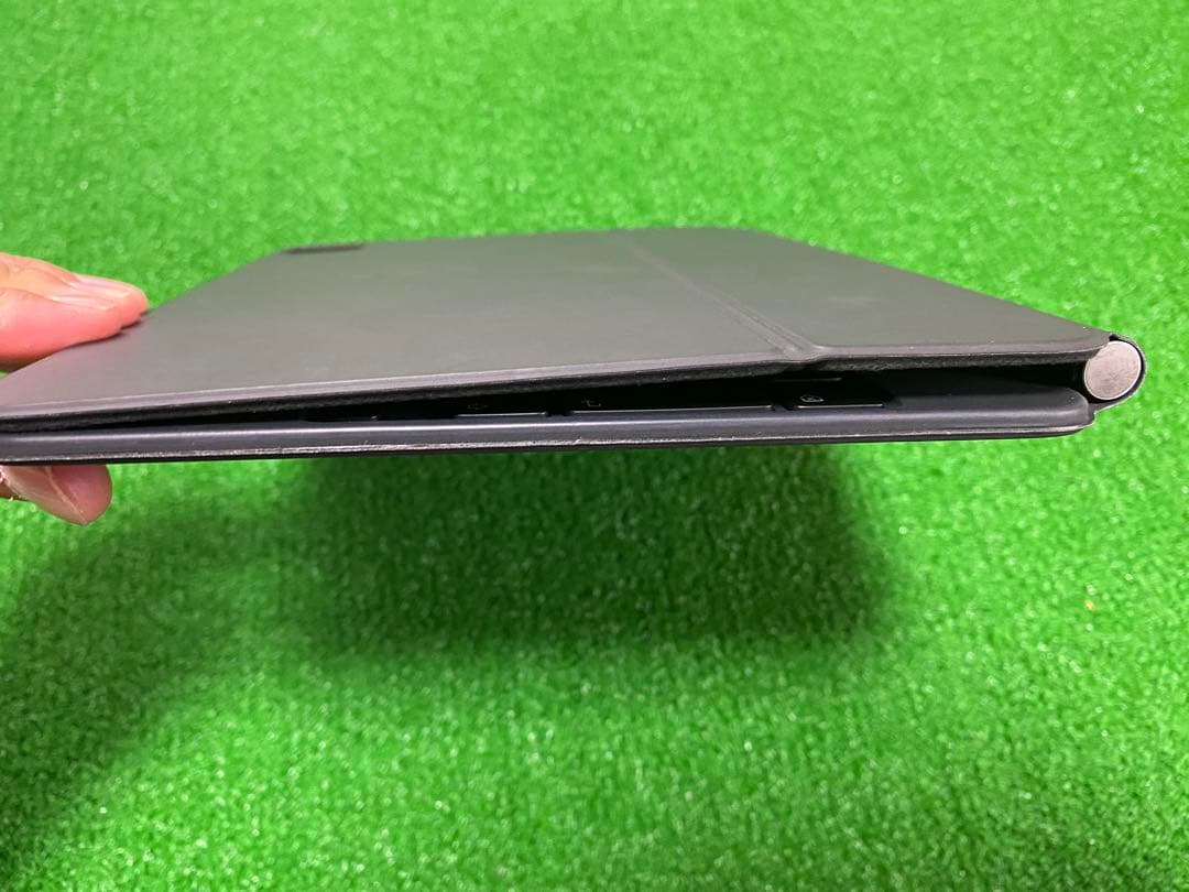 【Apple純正】美品 Magic Keyboard iPad 11インチ用