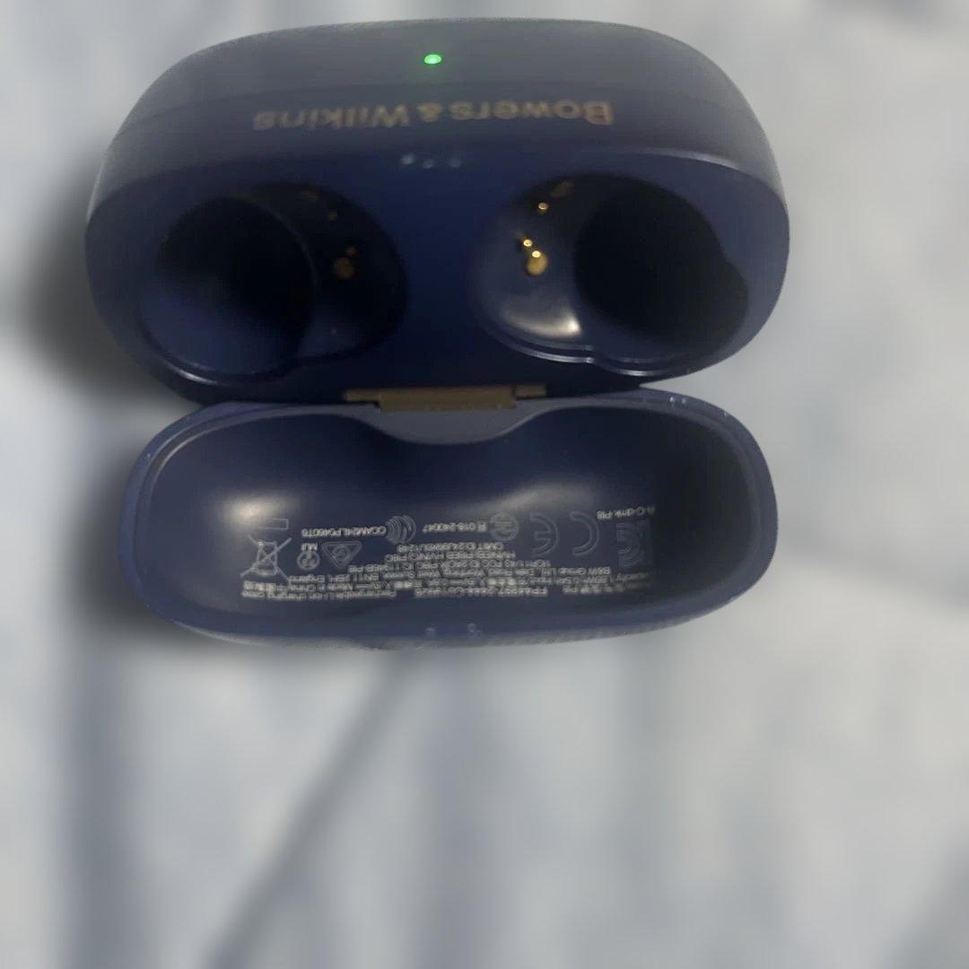 ケースのみ Bowers & Wilkins pi8 ネイビー