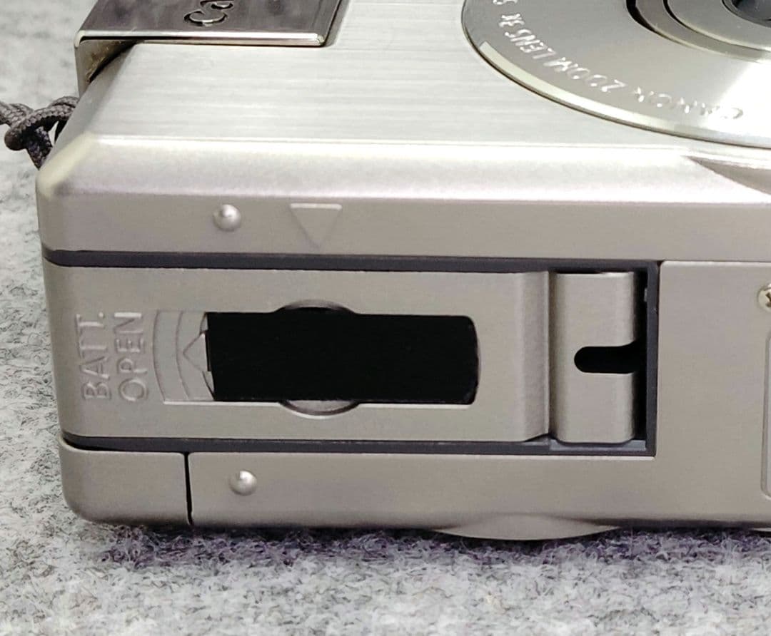 デジタルカメラ Canon IXY DIGITAL 300a