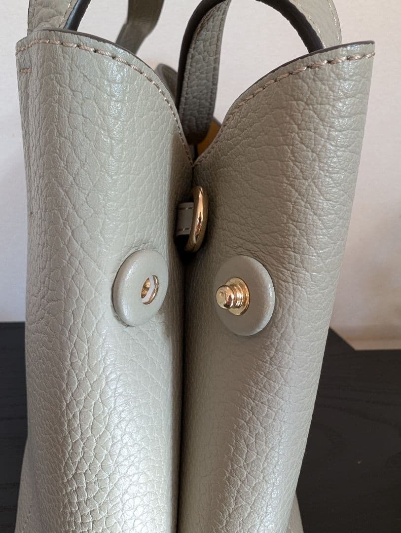 値下中　FURLA 2WAYバッグ 人気　プリムラシリーズ（＆ハンドルスカーフ）