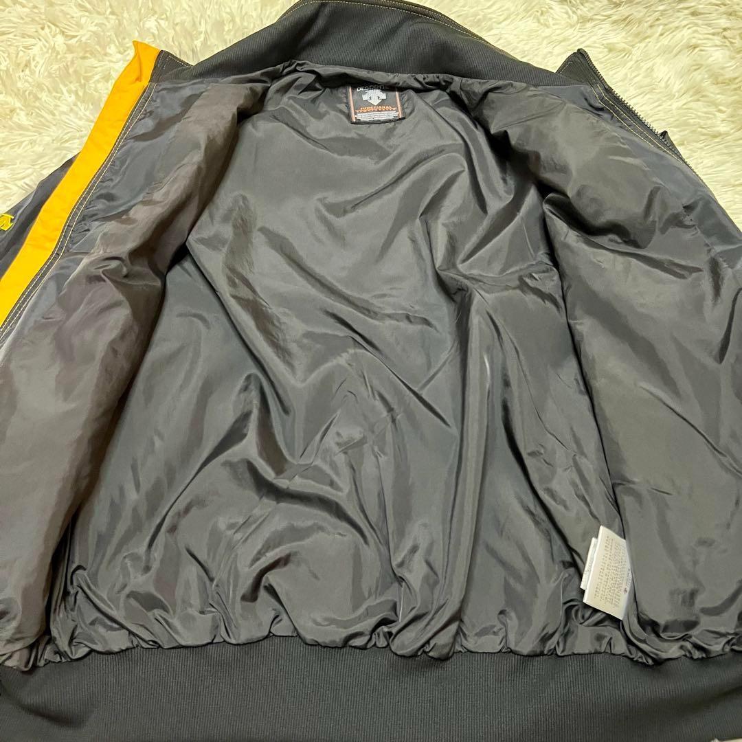 【超希少】阪神タイガース　グランドコート　XL 岡田監督　完売品　コレクション