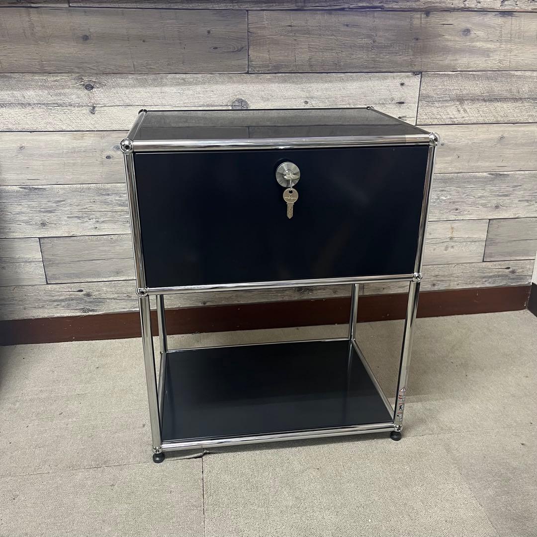 USM Haller １列２段サイドボード 色：黒