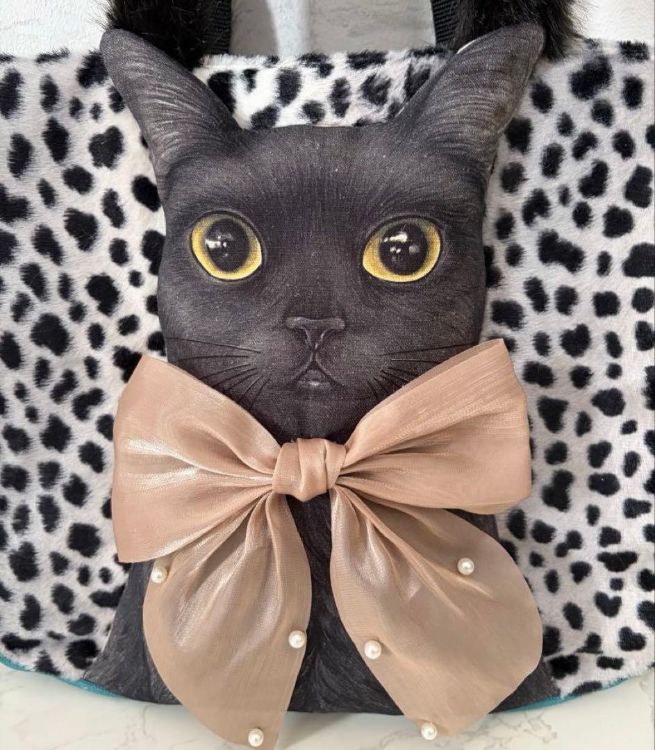 ゆ*ら様 コヤン♡レオパードファー♡黒猫ちゃんラウンドトートバッグ&がま口スマホ
