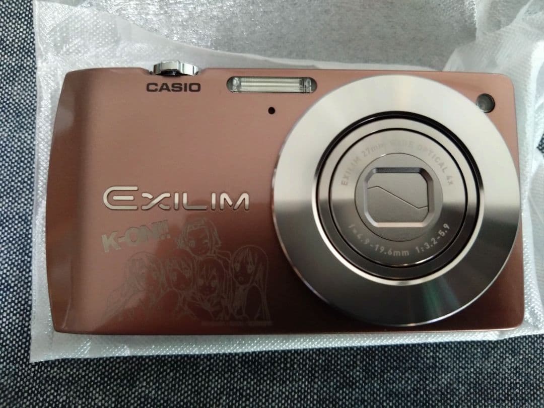 けいおん! デジタルカメラ EXILIM (オリジナル専用ケース付)