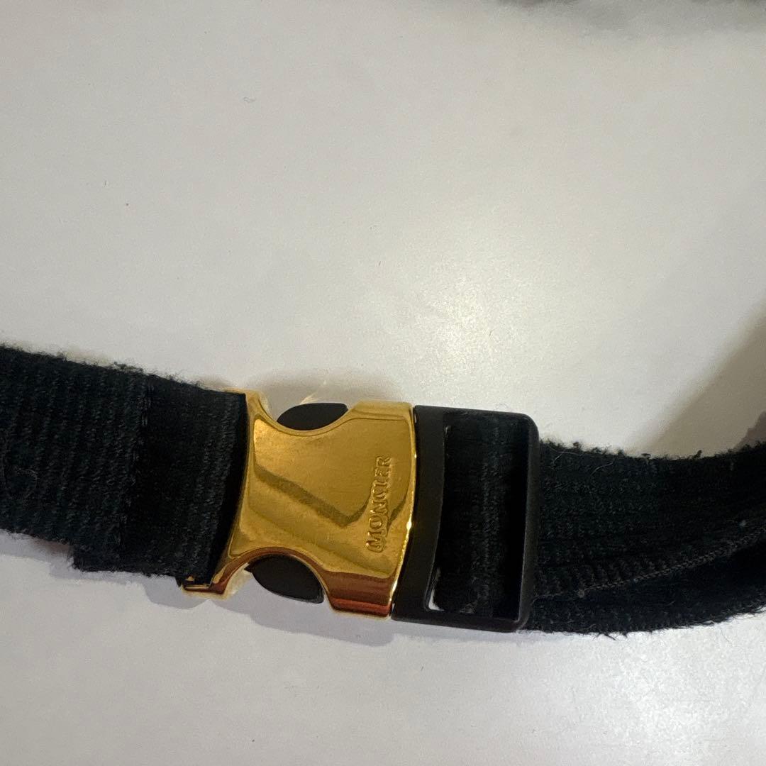 最終値下げ！MONCLER ボディバッグ