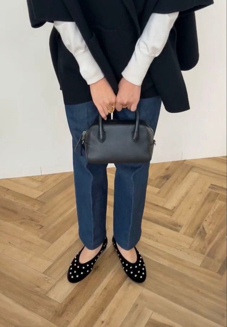 【限定SALE】OHGA オーガ スタッズパンプス ブラック 24cm 箱付き