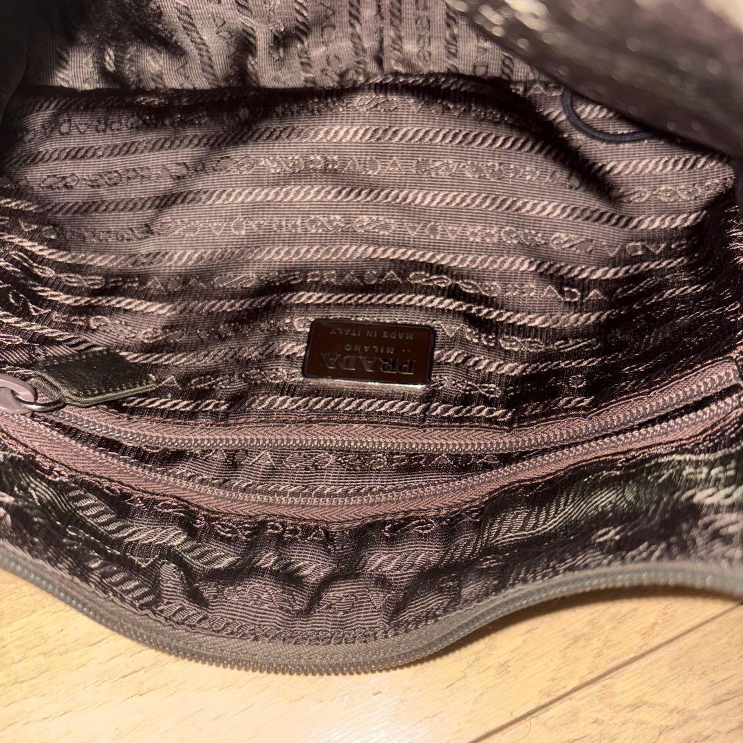 PRADA プラスチック メタルハンドル ホーボー セミ ワンショルダー カーキ