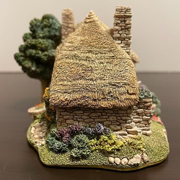 【素敵】Lilliput Lane/ OLD MOTHER HUBBARD’S