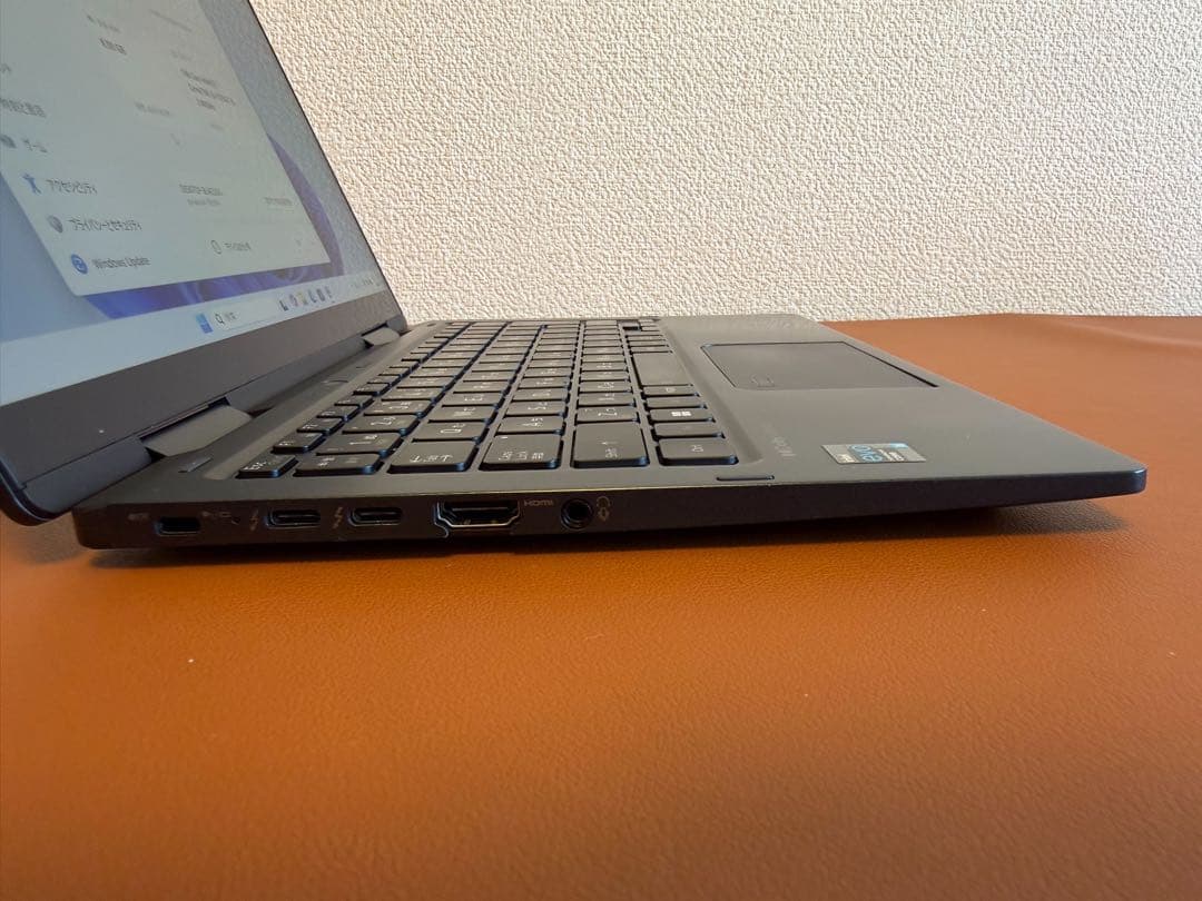 V83/HVi5-1135G7 8GB 512｜Win11 Pro Office