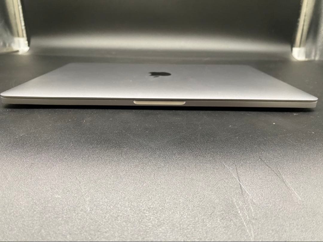 ★Apple MacBook Pro A1989 充放電回数1923