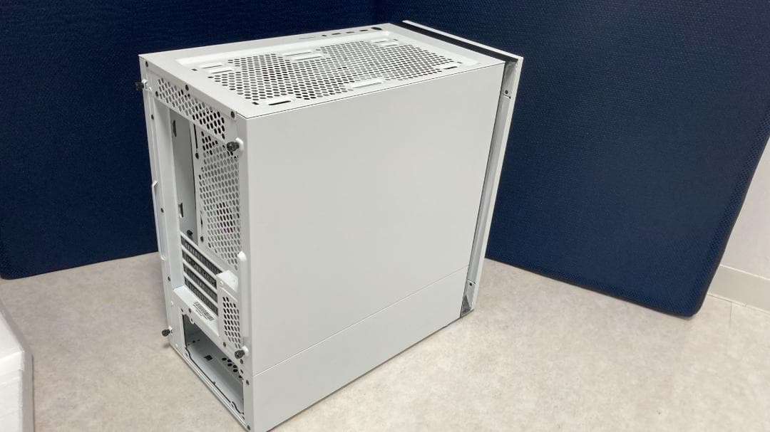 PCケース(自作PC用) COOLER MASTER Silencio S400 White Steel