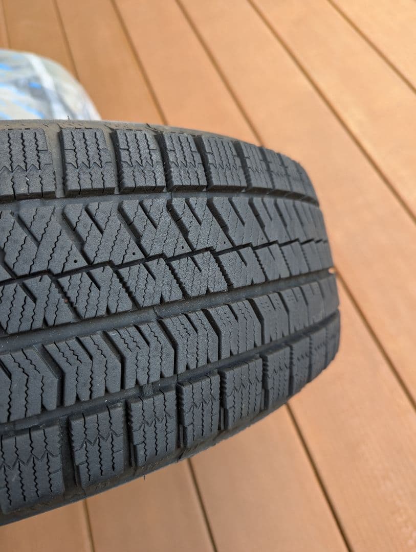 スタッドレスタイヤ　ホイールセット　4本　ブリザックVRX2 195/65R15