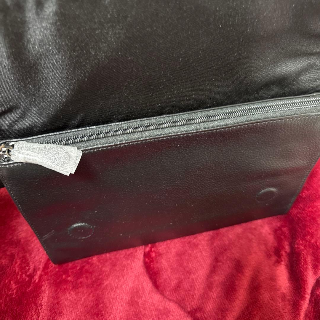 イアハピヨネ　《本革/軽量470g》柄ワイドテープショルダーバッグ/ボディバッグ