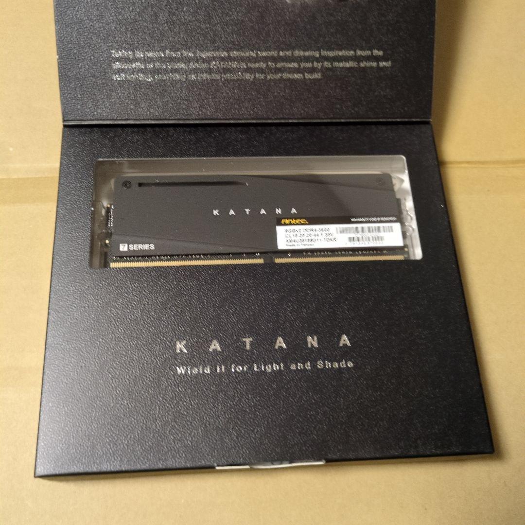 ANTEC 8GB×2枚　DDR4-3600 AM4U36188G11-7DKR