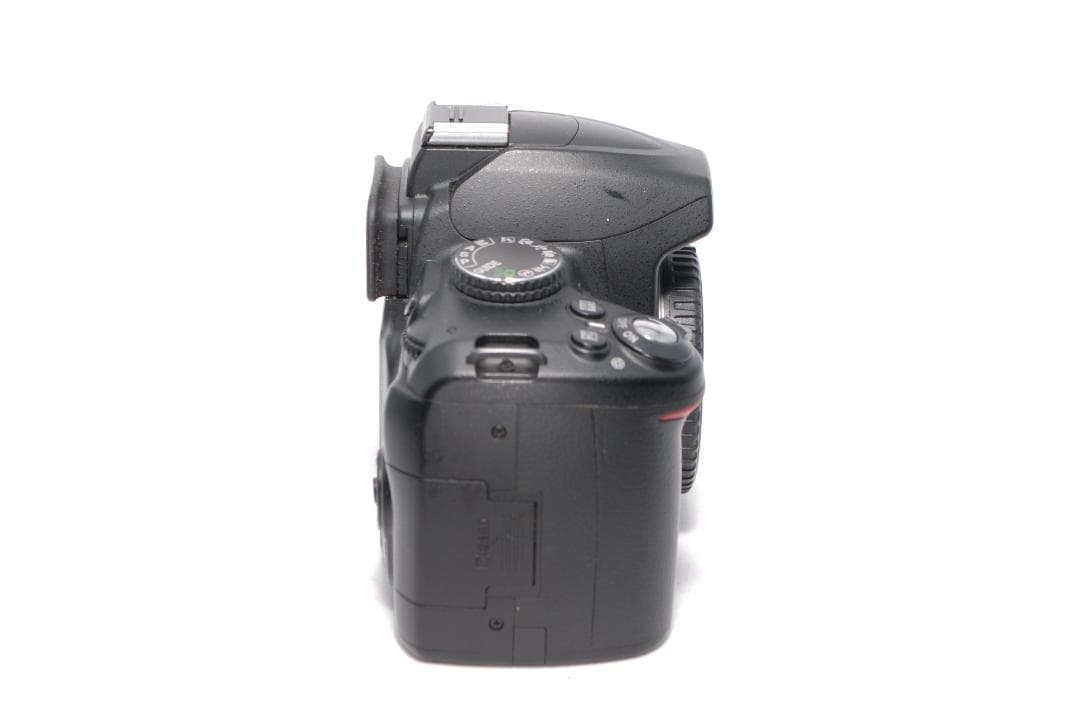 ✨Nikon D3000✨レンズキット✨ショット数小✨初心者モデル✨一眼レフ✨