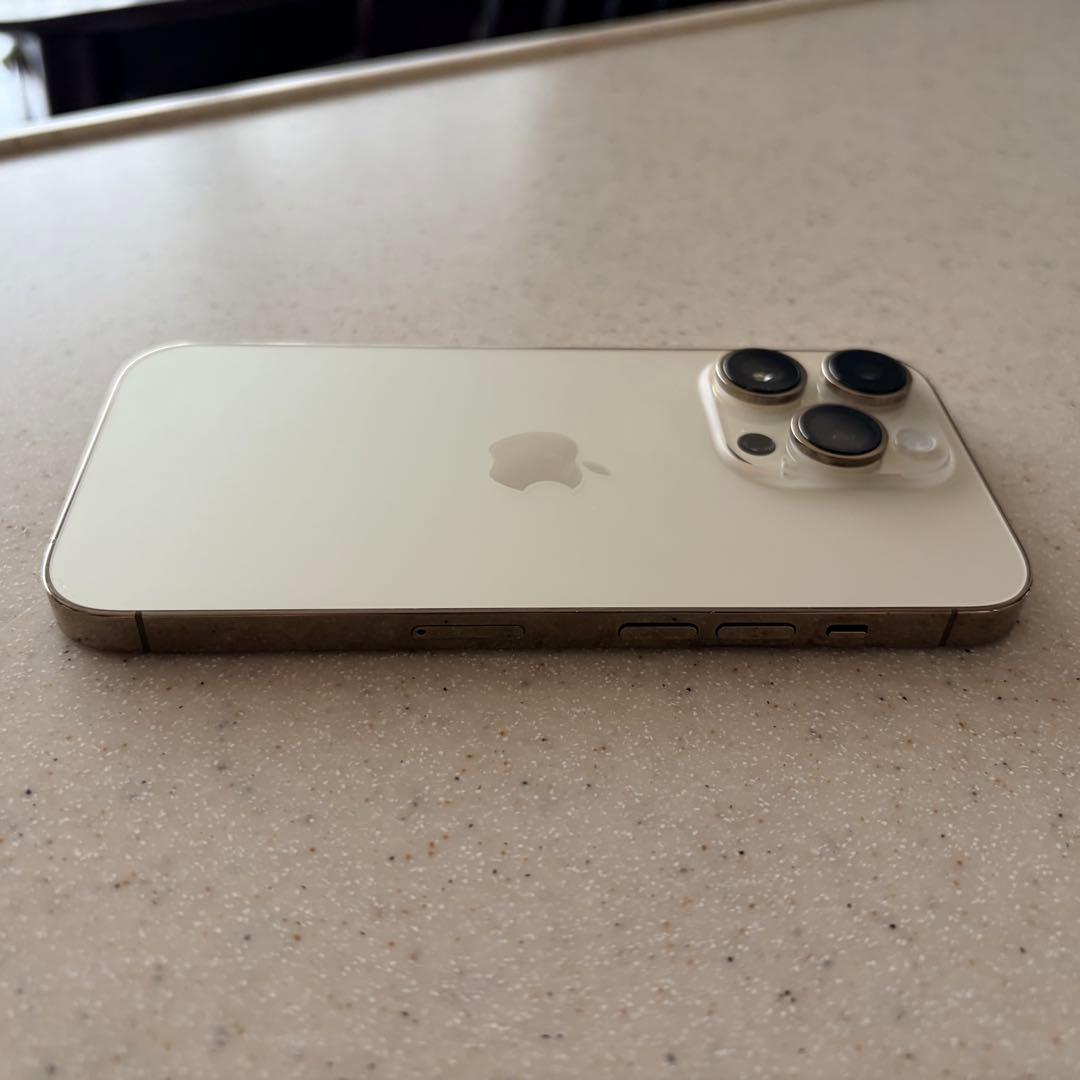 【美品】Apple iPhone 14 Pro ゴールド 512GB