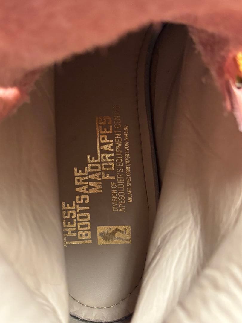 a bathing ape ピンク ブーツ