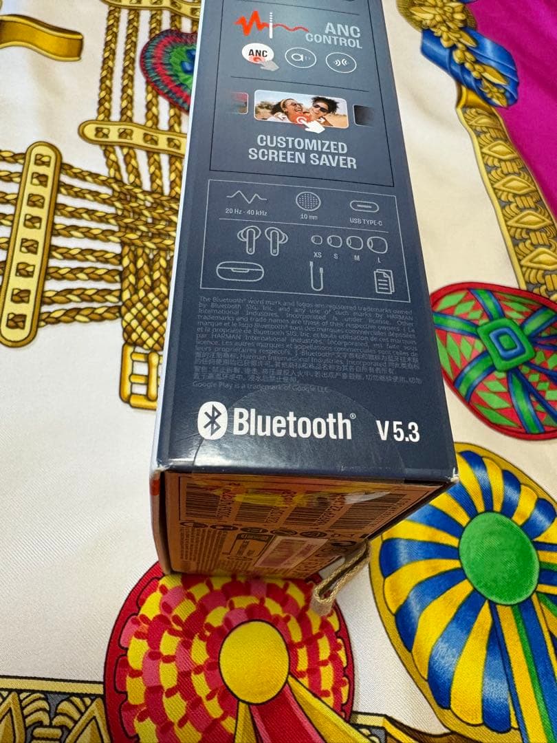 JBL LIVE BEAM 3 ワイヤレスイヤフォン　ブルー新品未使用　匿名発送