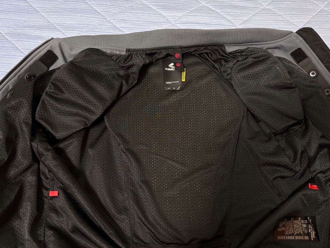 TAICHI ソフトシェルフライトジャケット L 新品