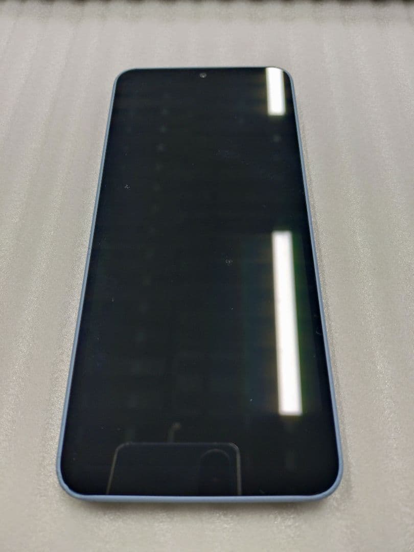 4-381 AQUOS　WISH4　スマートフォン本体　ブルー　SH-М27