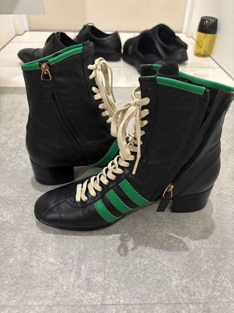 靴 GUCCI x Adidas 3 Stripe Leather HeelBoot