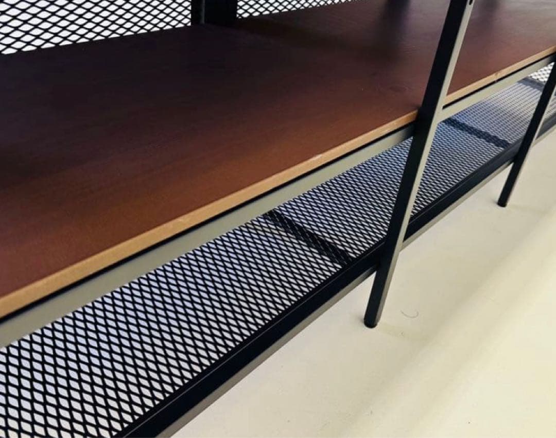 メッシュデザイン収納テレビ台