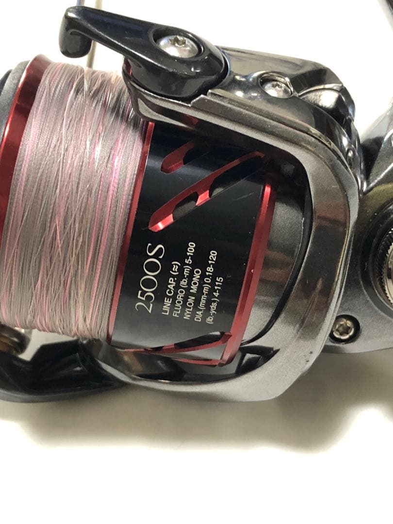 SHIMANO シマノ STRADIC CI4+ 2500S スピニングリール