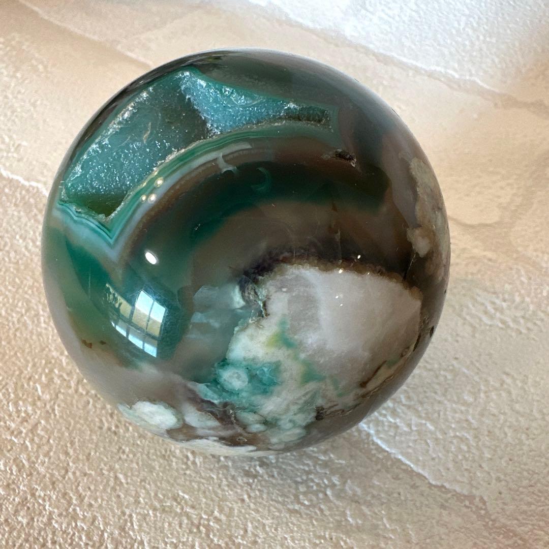 希少　グリーンフラワーアゲート　スフィア　大きめサイズ　丸玉　天然石