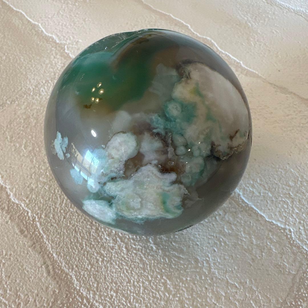 希少　グリーンフラワーアゲート　スフィア　大きめサイズ　丸玉　天然石