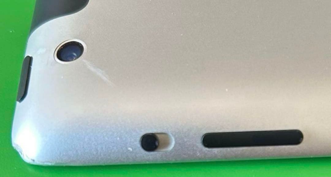 #タブレット　パソコン　iPad 本体　A1430 16GB シルバー　アップル