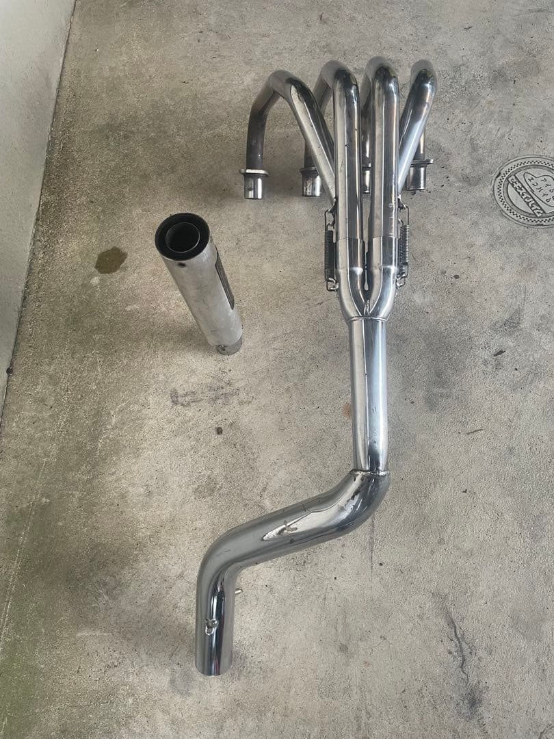 ゼファー用　プリティーレーシングマフラー