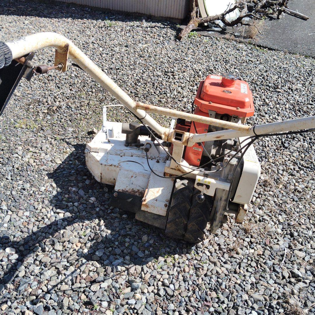 (岐阜)自走式 草刈機 クボタGC700 2WD ウイングモア 畔