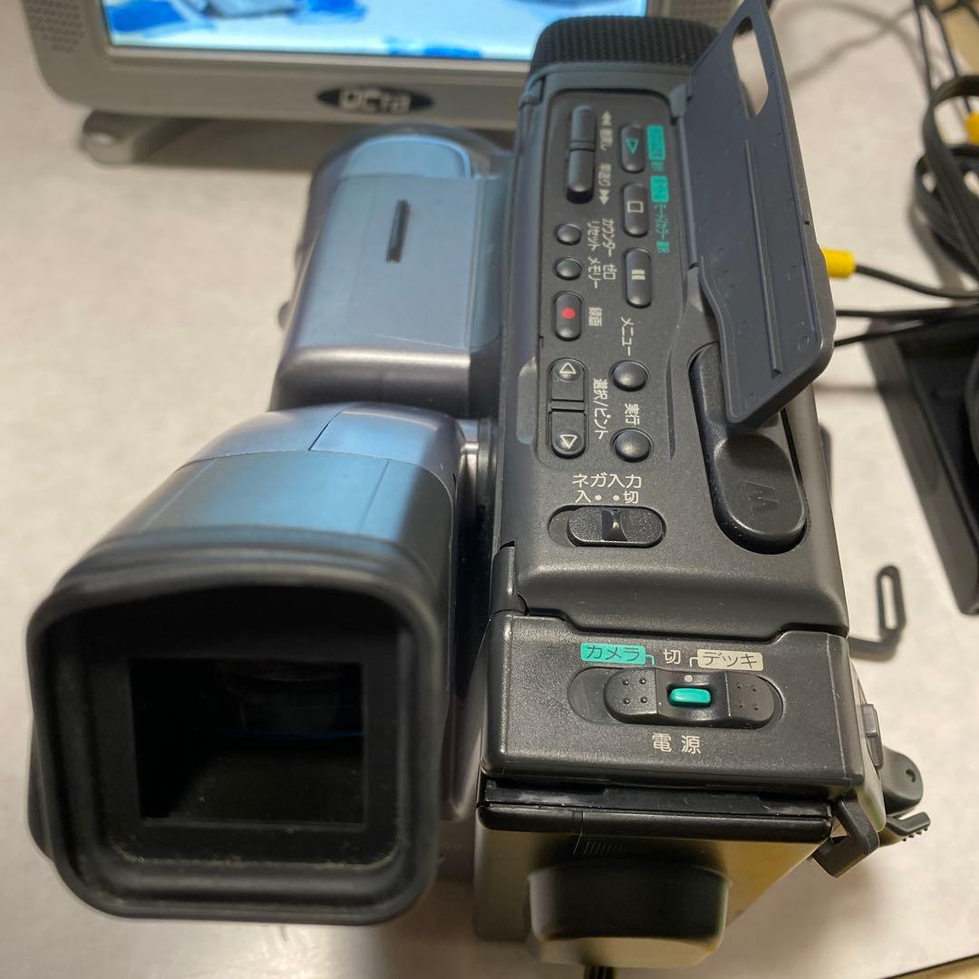 動作品　FUJIX-Hi8 ビデオカメラ　FH30ST ①