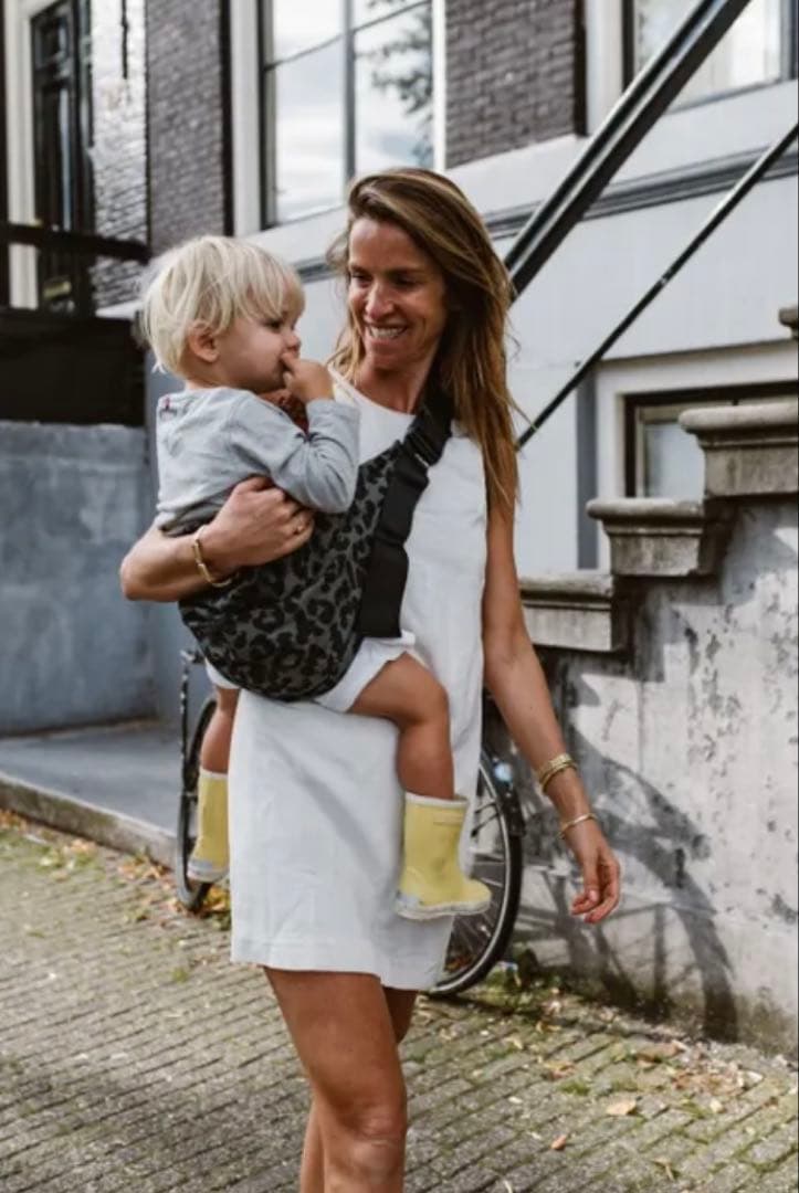 WILDRIDE グレーレオパード柄 ヒップシート