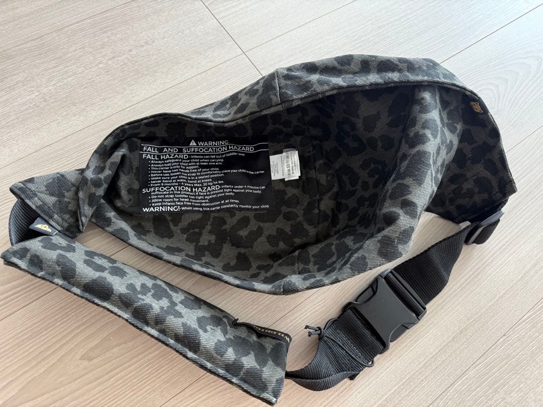 WILDRIDE グレーレオパード柄 ヒップシート