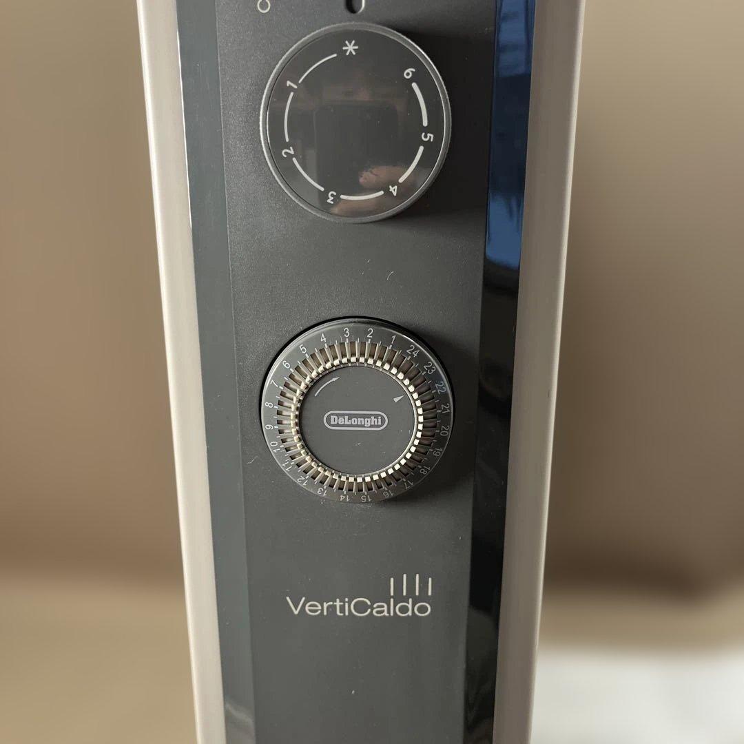 デロンギ ヴェルティカルド オイルヒーター RHJ21F0812-GY