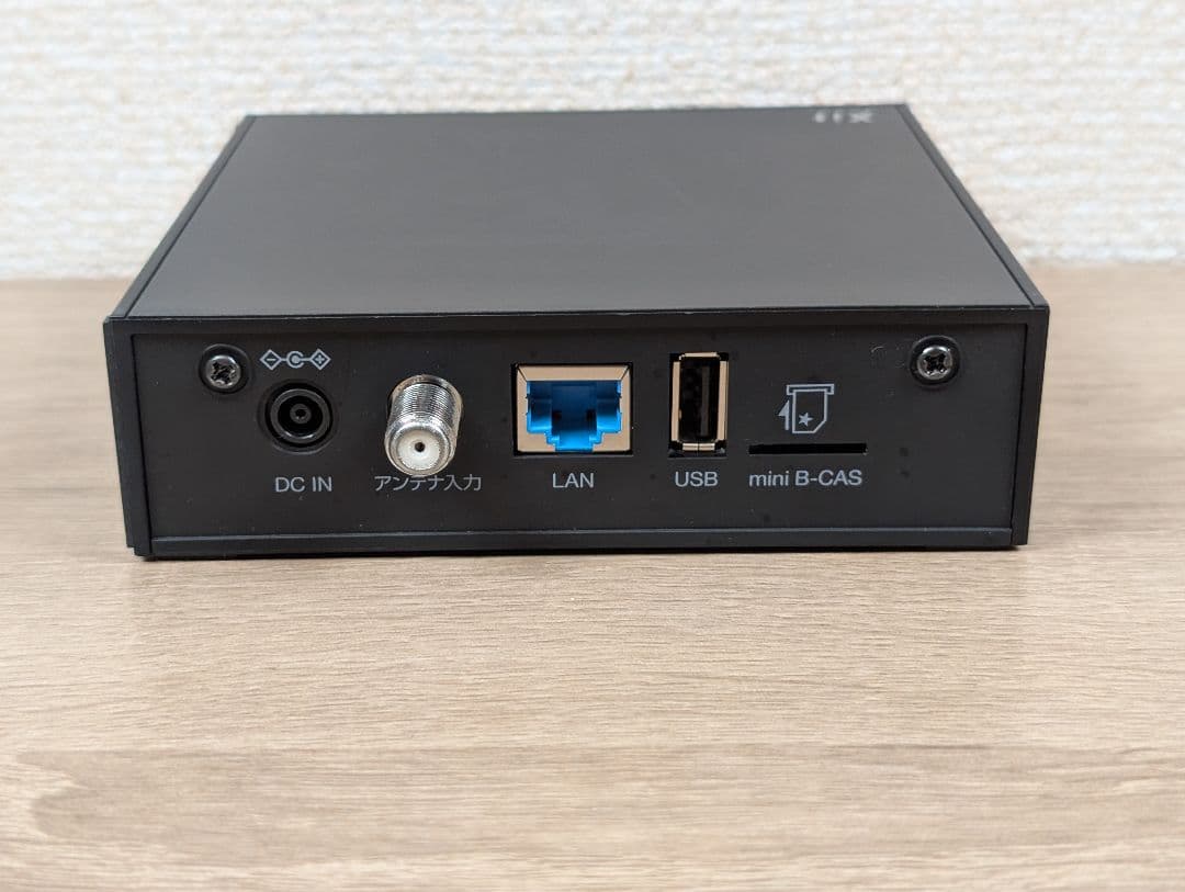 美品 Xit AirBox XIT-AIR120CW ワイヤレステレビチューナー