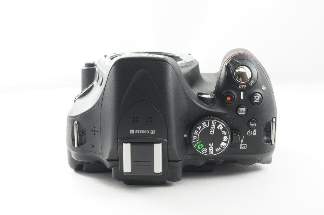 ❤️シャッター数わずか427枚❤️スマホ転送❤️Nikon D5200 1228