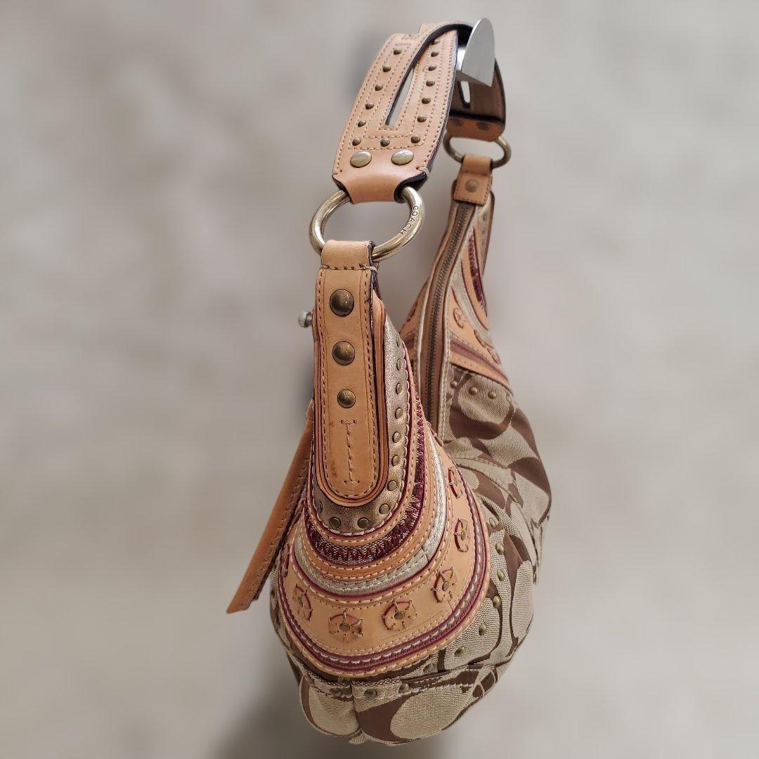 ⭐極美⭐COACH シグネクチャー パッチワーク ハーフムーン ショルダーバッグ