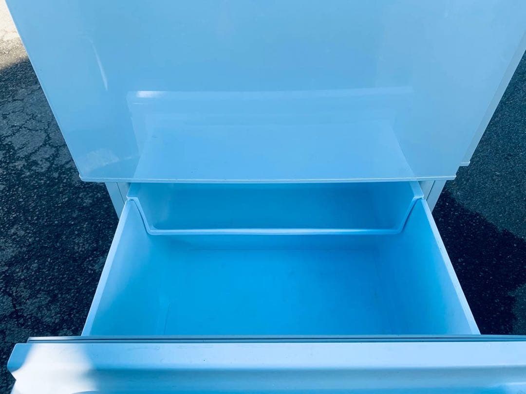 ♦MITSUBISHIノンフロン冷凍冷蔵庫【2020年製】MR-CX33FL-W