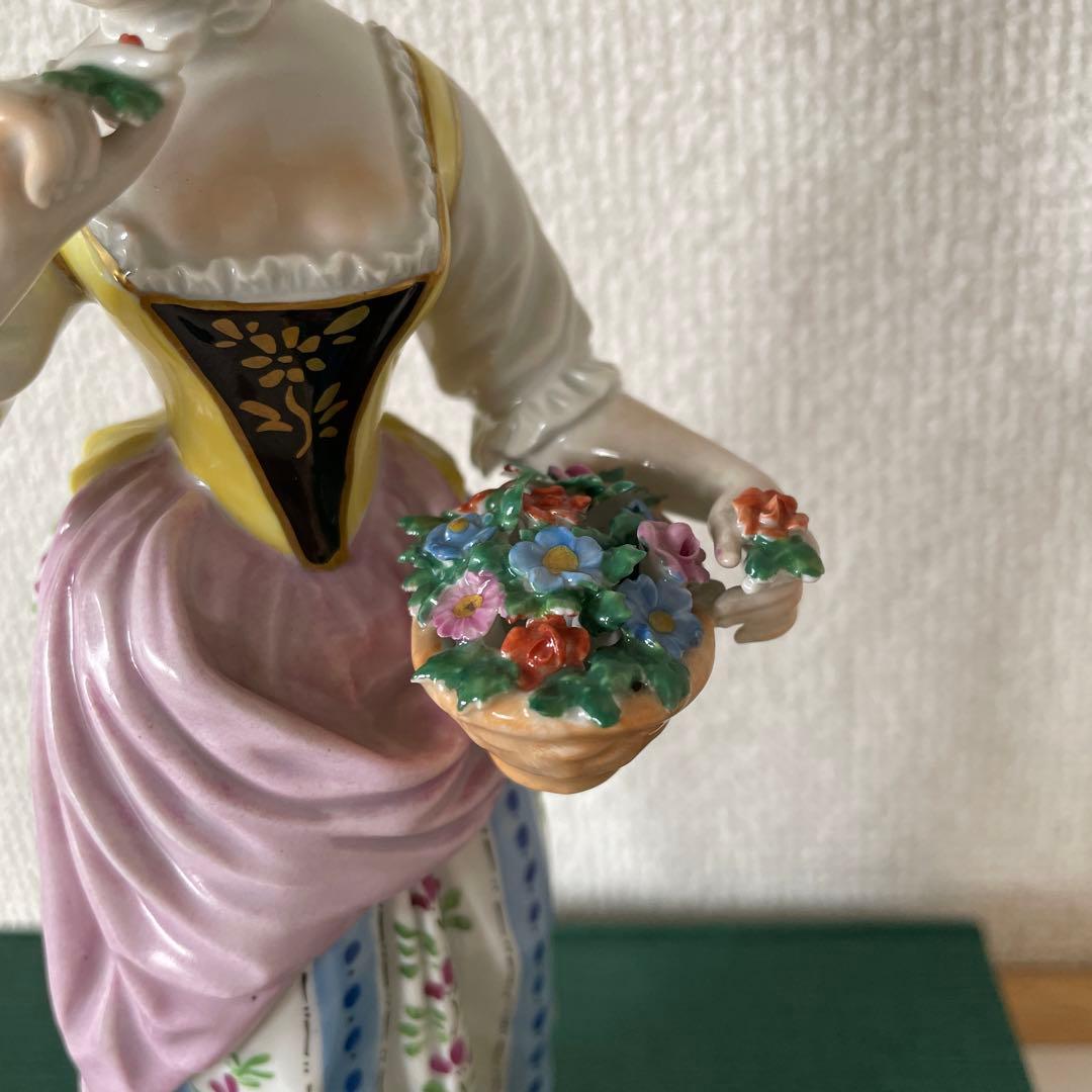 ＊カールティーメ工房＊ドレスデン＊高さ１９cm・