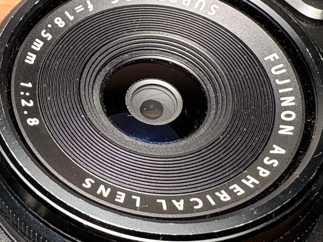 FUJIFILM X70 ブラック　動作品　【ワイコン付き】