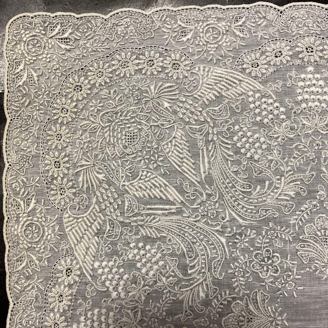スワトウ刺繍　高級ハンカチーフ　鳳凰柄　ヴィンテージ