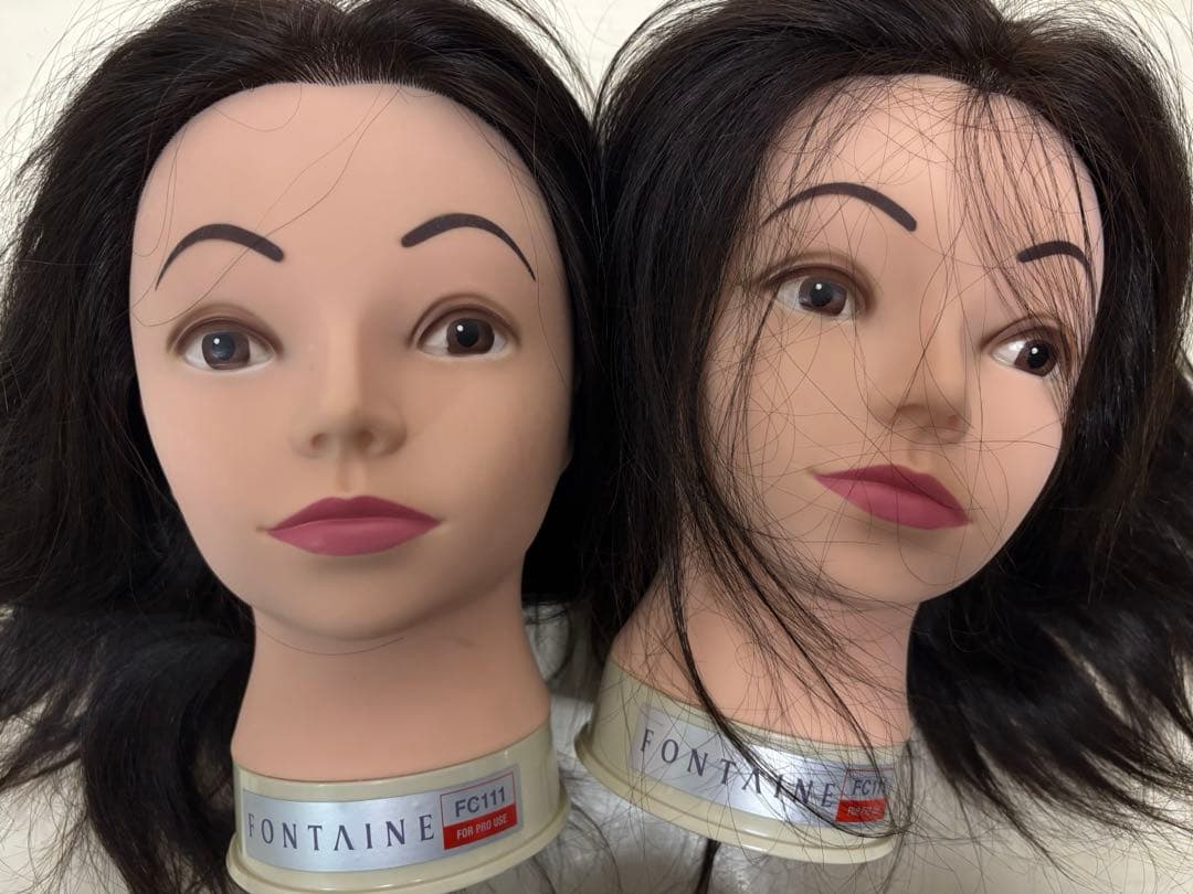 新品カットウィッグ 12台