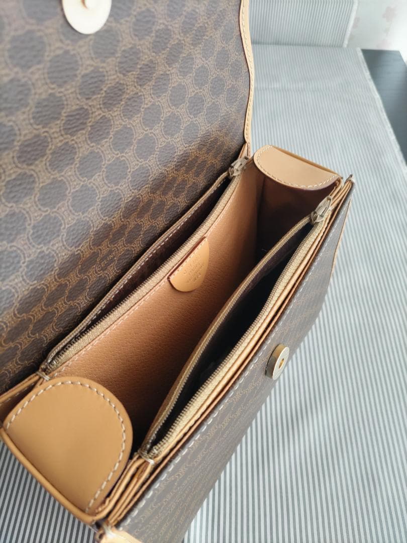 ぴ*き様 値下げ♪ CELINE 　セリーヌ　ハンドバッグ　2way M13　美